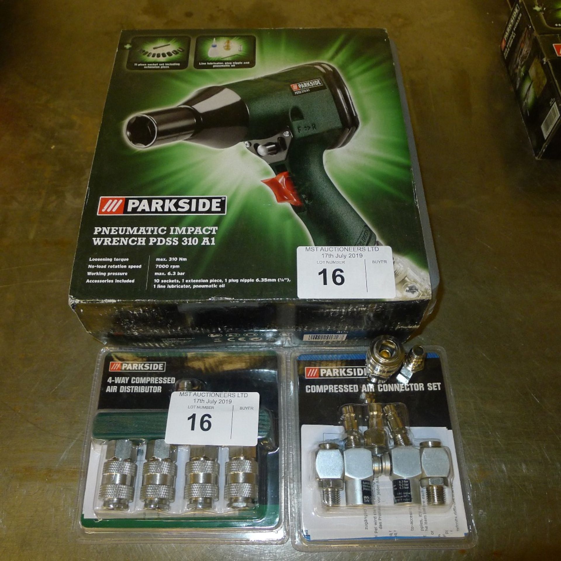 1 Parkside air impact wrench type PDSS 310A1, a 4 way air distributor and an air connector set