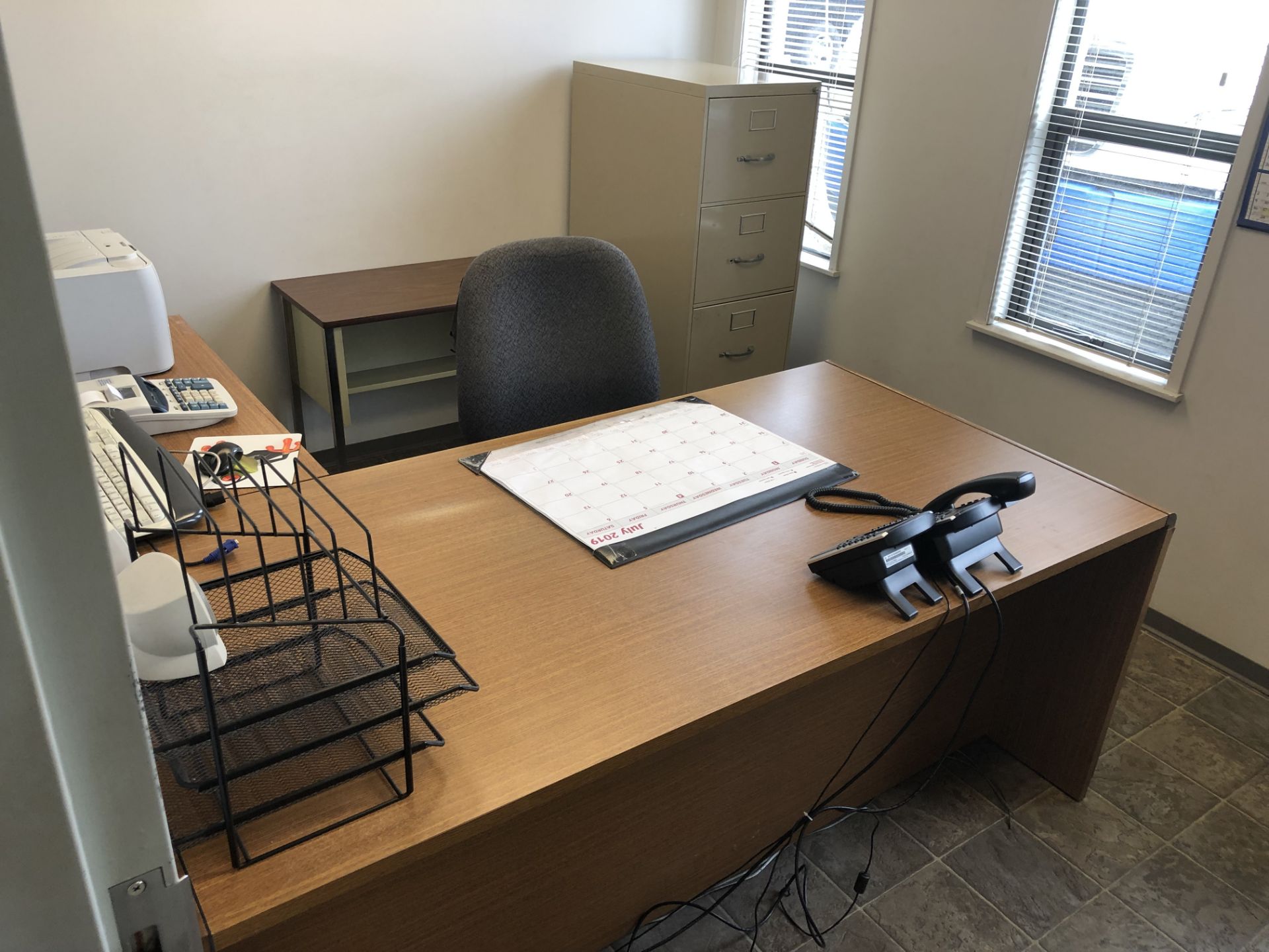 FURNITURE CONTENTS OF OFFICE INCLUDING L-SHAPED DESK, 4 DRAWER FILE CABINET, ROLLING METAL STAND, - Image 2 of 3