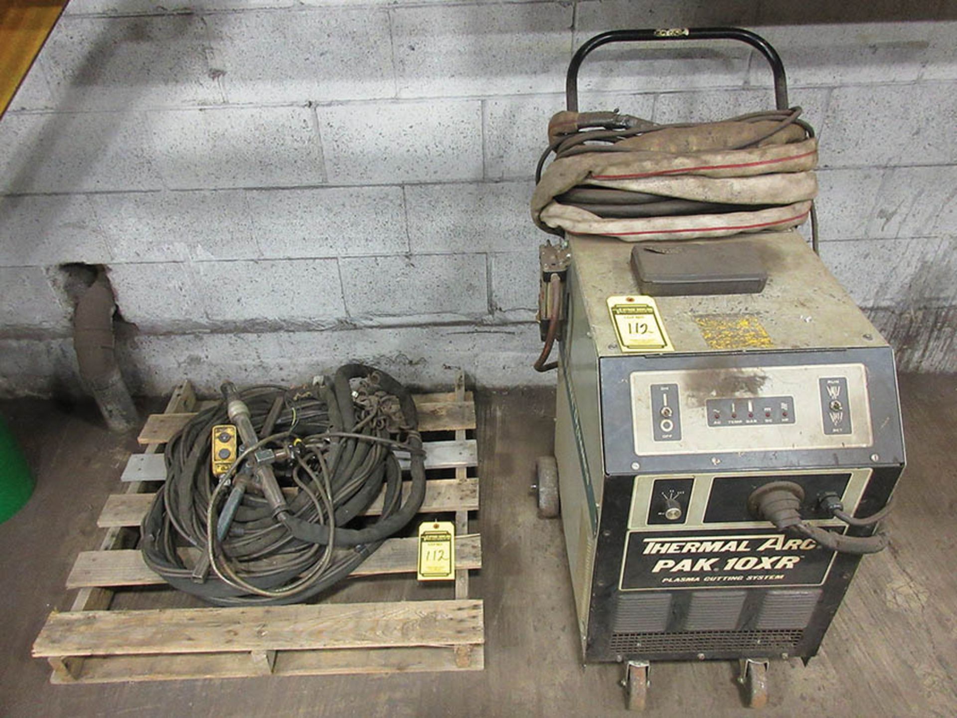 THERMAL ARC MODEL PAK 10XR PLASMA CUTTER, 3 PH, X 60, 460V, S/N N70230A18351A, C/W PLASMA TORCH W/