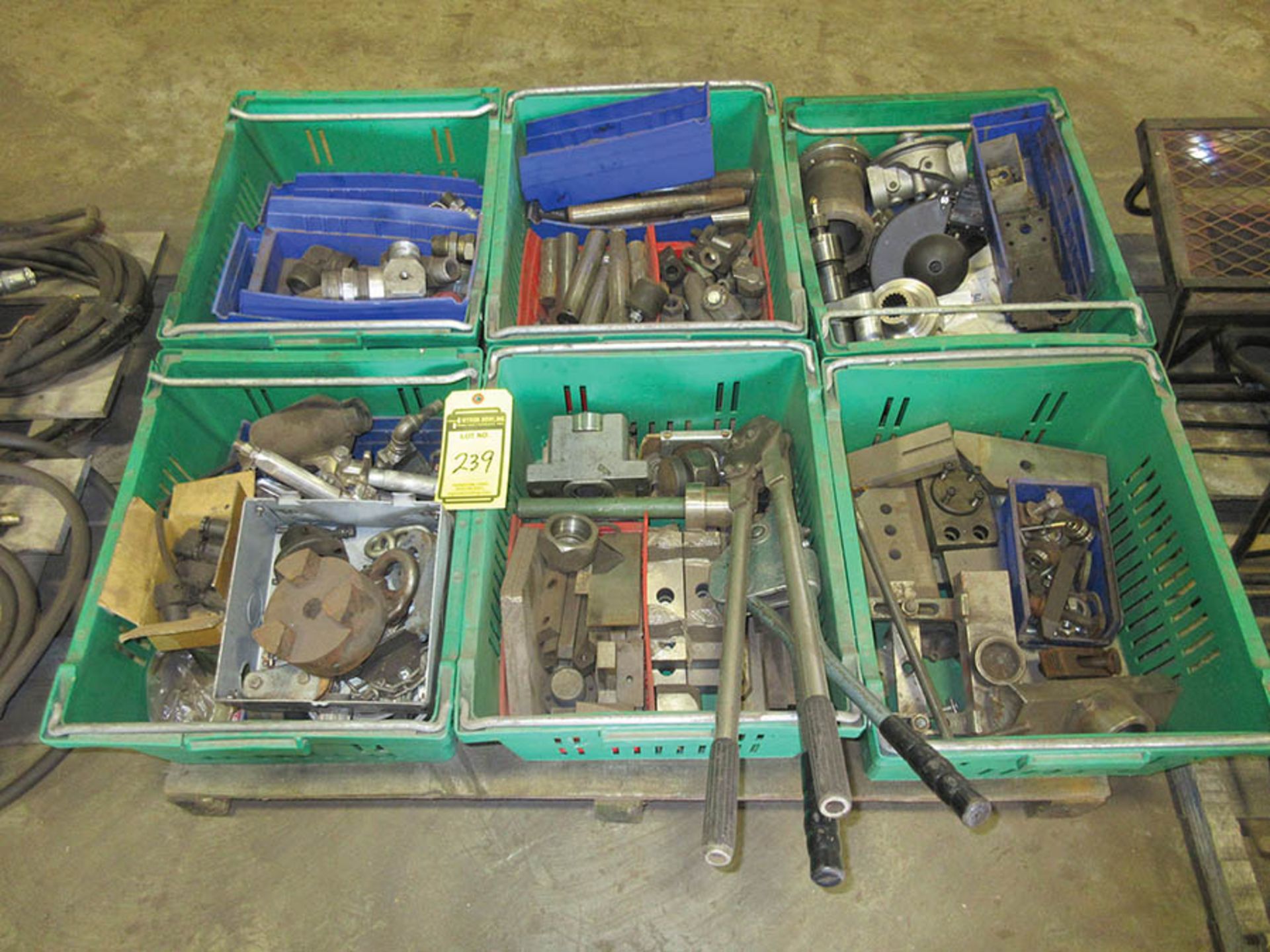 PALLET OF FITTINGS, PINS, ETC.