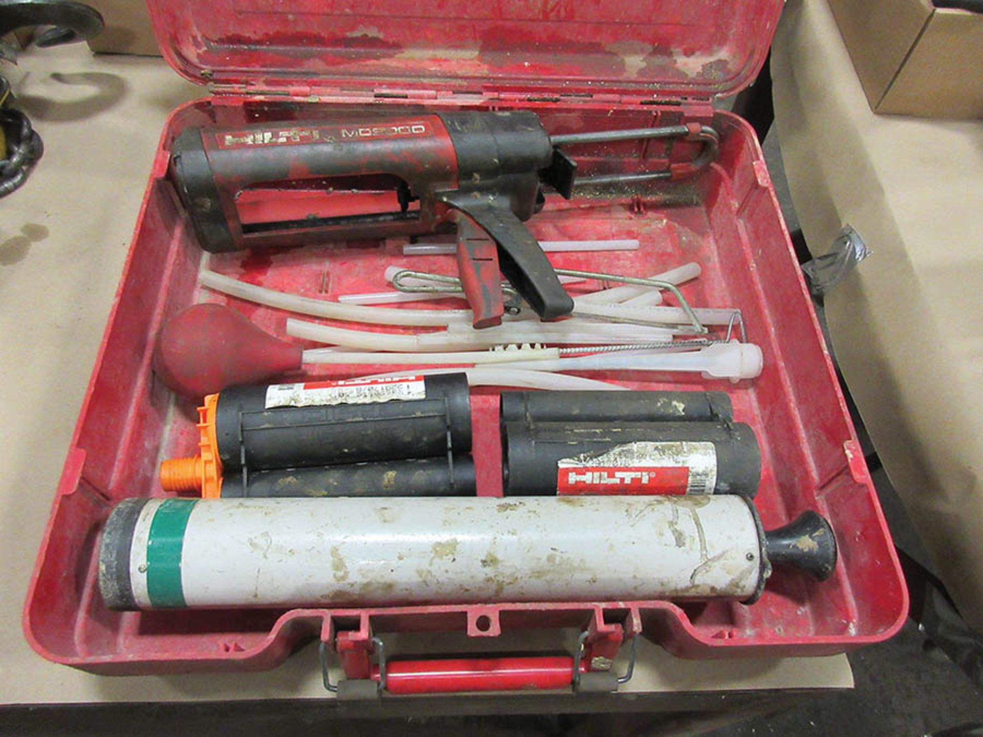 HILTI EPOXY GUN KIT - Image 2 of 2