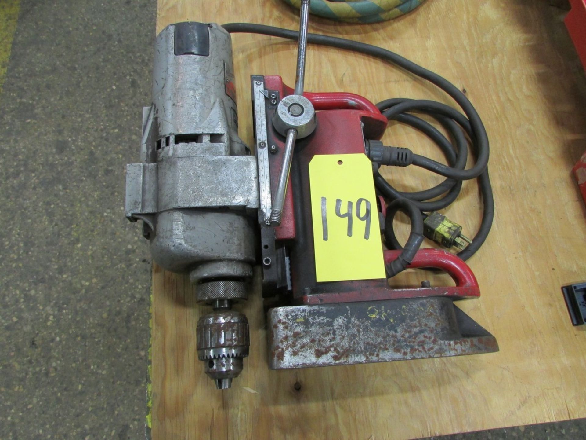 Milwaukee Magnetic Drill w/ 1/2'' chuck, 3MT spindle, 120V