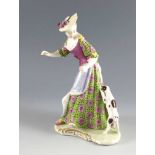 Dame, von Hündchen angefallen. Polychrom staffierte Figurine. Entwurf Franz Anton Bustelli.