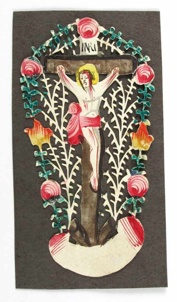 Andachtsbild. Kruzifix mit Rosen, Papier bemalt und ausgeschnitten. 18. Jh. 9,5 x 5,5 cm