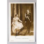 Autogramm-Postkarte Lilian Ellis (Tänzerin und Schauspielerin, 1907 - 1951) in einer Szene mit