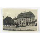 Postkarte Lindau Cavazzen mit alter Hauptwache und Neptunbrunnen. Verlag von C. Risch-Lau Bregenz