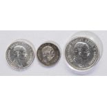 Drei Silbermünzen: 2 Mark Deutsches Reich 1893 Albert König von Sachsen, 5 Mark Deutsches Reich 1907