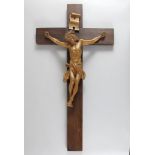 Wandkreuz. Kruzifixus Dreinageltypus. 1. H. 20. Jh. H 73 cm- - -27.00 % buyer's premium on the