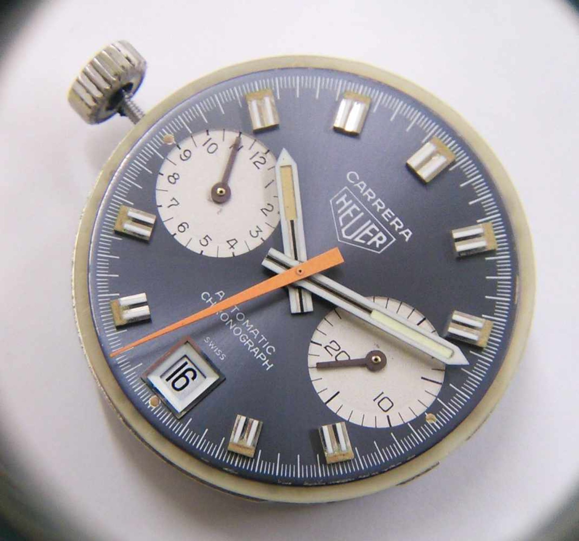 Seltener Chronograph Heuer, Swiss Carrera. Stahlgehäuse, Ref. C.2131.6. Stahlblaues Zifferblatt, - Bild 2 aus 4