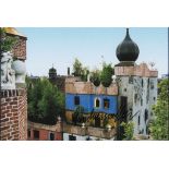 Friedensreich Hundertwasser. Postkarte mit eigenhändiger Unterschrift. Gl.u.R- - -27.00 % buyer's