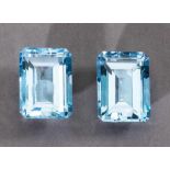 Paar Blautopase im Emerald Cut, ca. 59,12 ct.- - -27.00 % buyer's premium on the hammer priceVAT