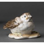 Spatz. Polychrom staffierte Figurine. Augarten Wien, 1920-er Jahre? L 9 cm- - -27.00 % buyer's