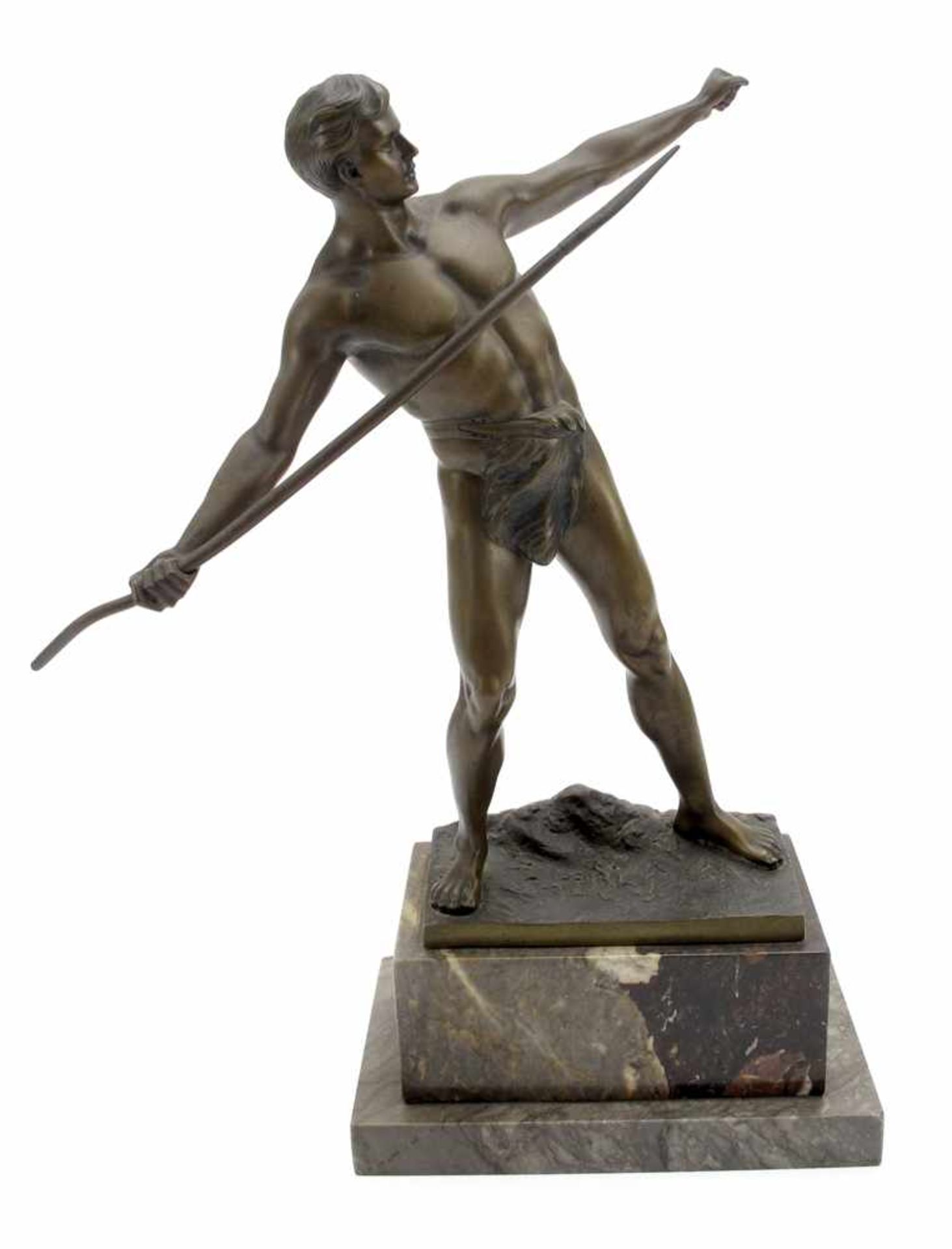 BEZ. BRÄSCHE, SPEERWERFER,BRONZE, MARMORSOCKELH. 35/37 CM