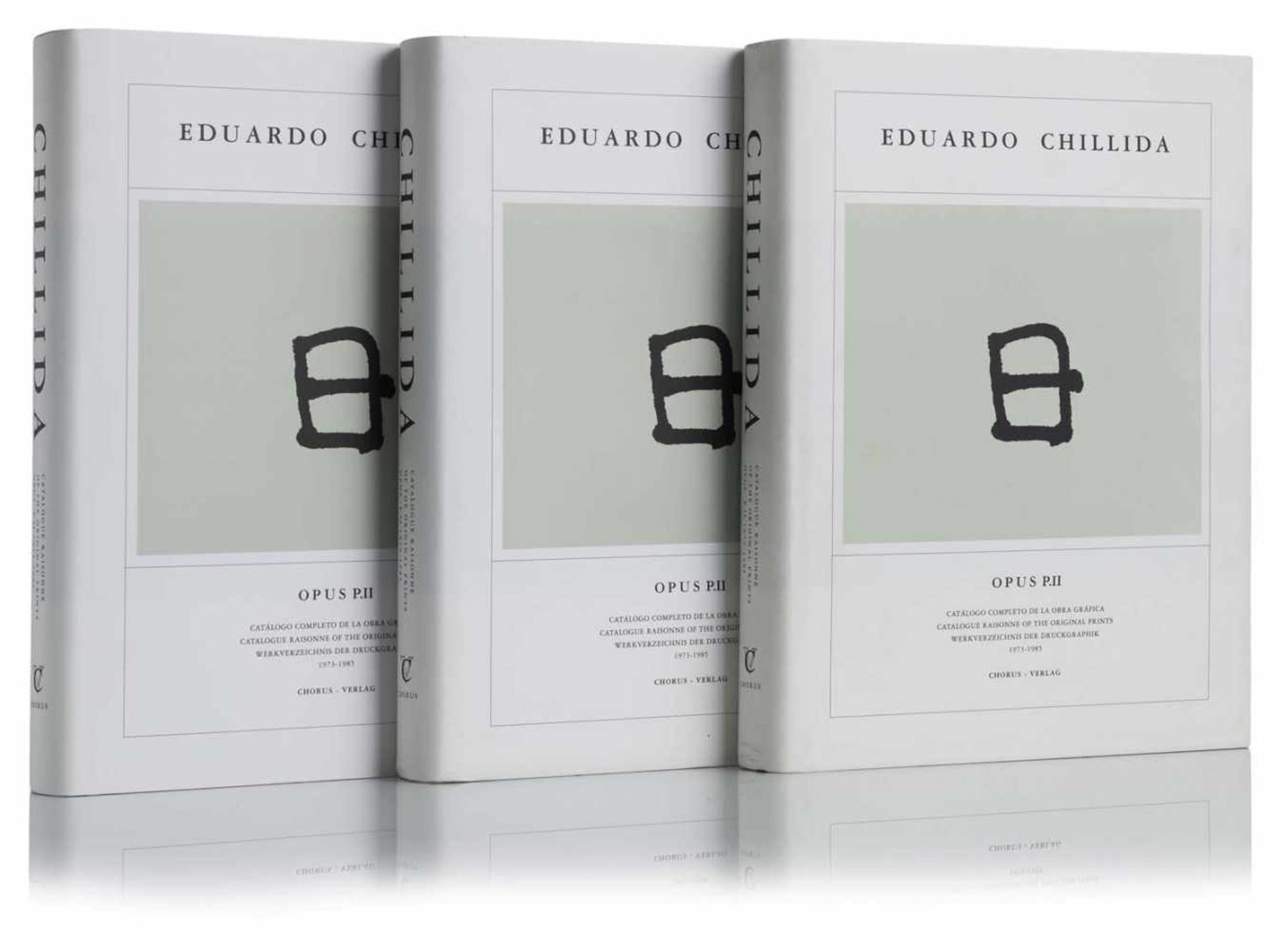 Chillida, EdouardoSan Sebastián, 1924 - 200232 x 24 x 4 cmDrei Bücher: "Opus P.II, Werkverzeichnis