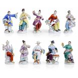 Serie von zehn Japanischen FigurenMeissen, 20. JahrhundertH. 12,5/14 cmJapaner mit Schirm, Japaner
