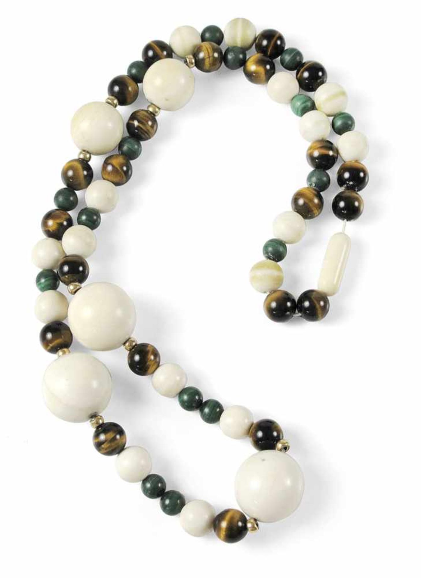 COLLIER, UM 1925/30, MALACHIT,TIGERAUGE, ELFENBEIN-KUGELNL. 61 CM