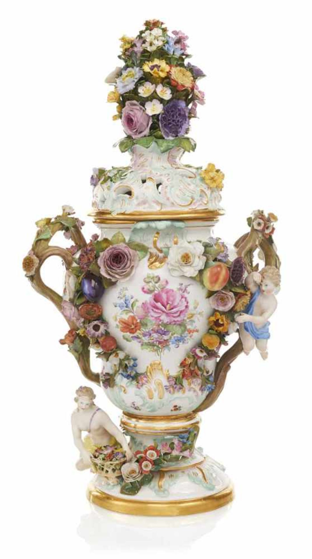 Prunkvolle Potpourri-VaseMeissen, um 1860H. 63 cmModell von Johann Joachim Kändler um 1760.