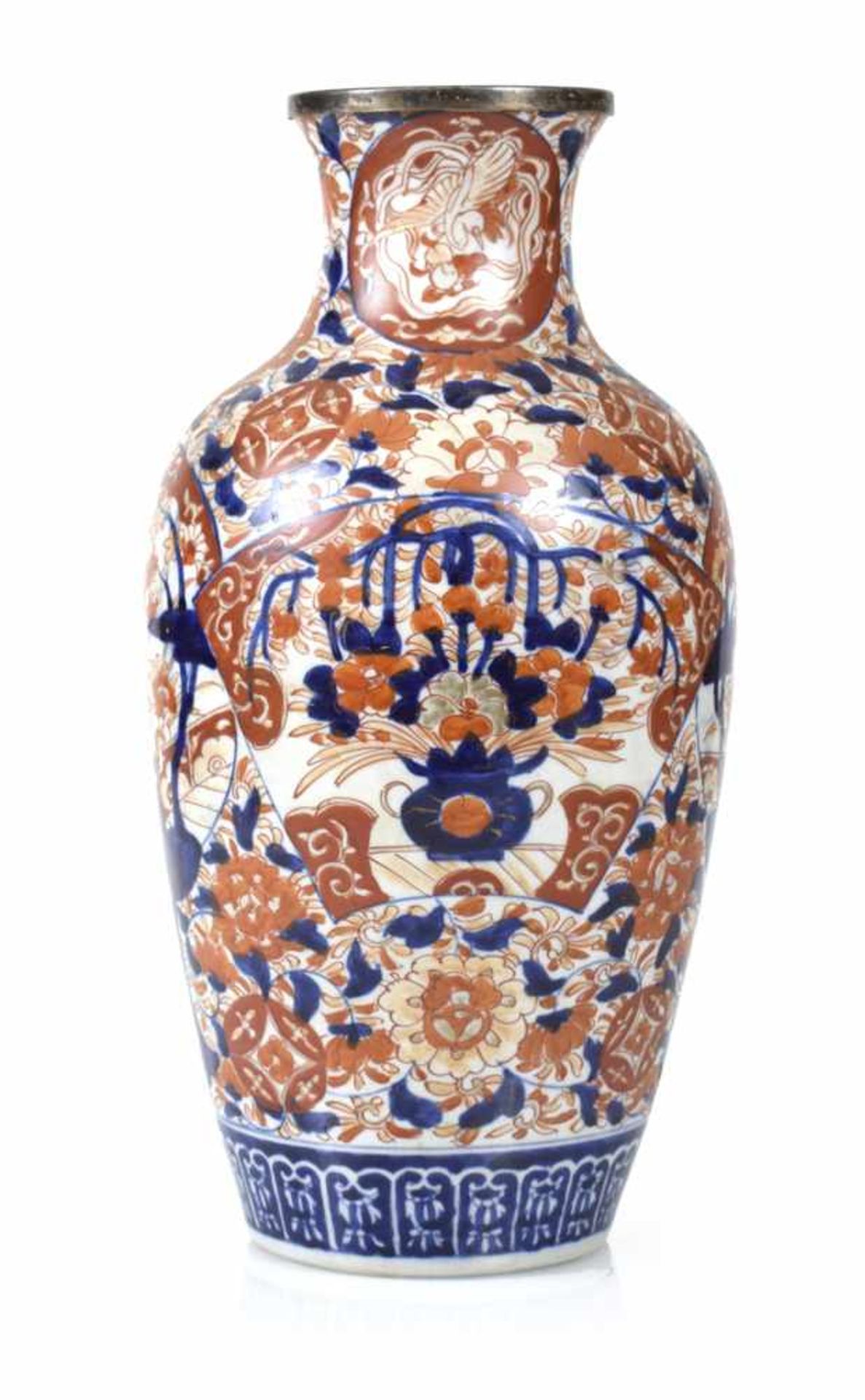 IMARI-PORZELLAN-VASE, JAPAN,MEIJI-PERIODEH. 43 CM- - -33.00 % buyer's premium on the hammer priceVAT