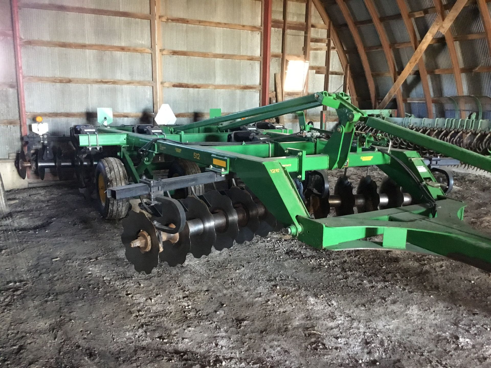 Jd 512 (12'6") Disc Chisel, 5 Shank, Notched Front Blades, SmoothBack Blades, Double Spring, Walking - Image 3 of 10