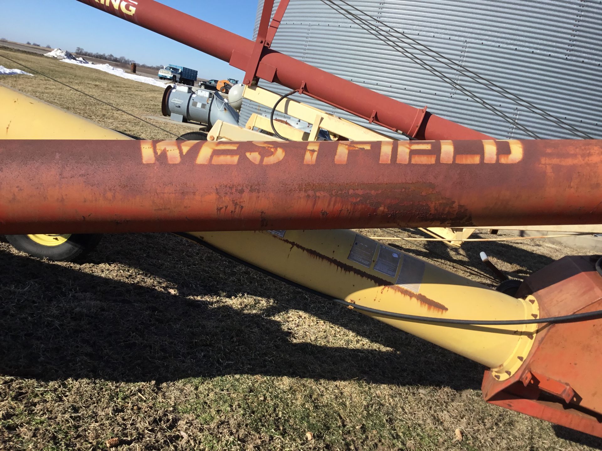 Westfield 13x71 Swing Away Auger, Hydraulic Lift - Image 3 of 5