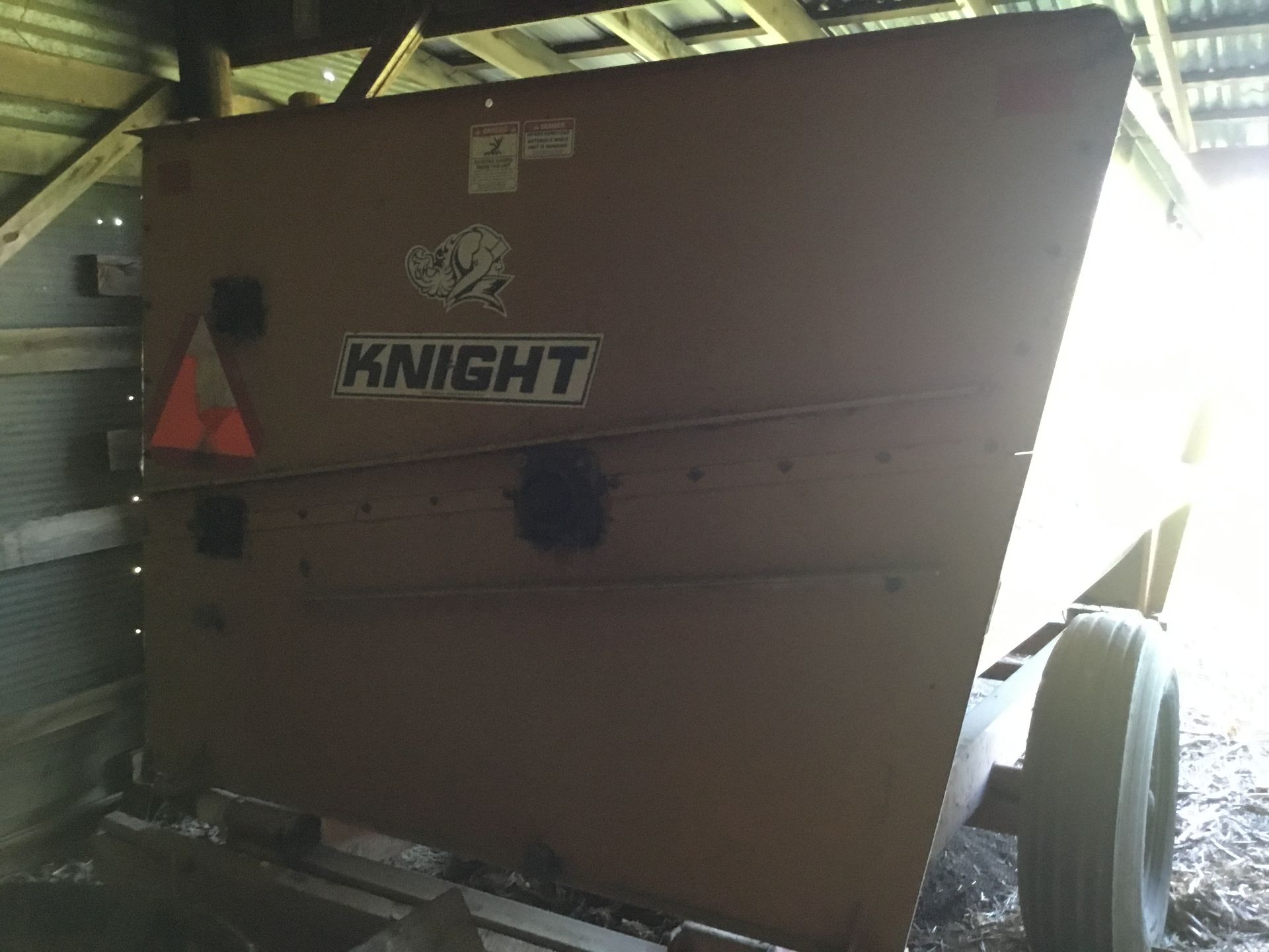 Knight Reel Auggie 2300 Auger Wagon W/Scales, New Augers, New Poly - Bild 2 aus 7