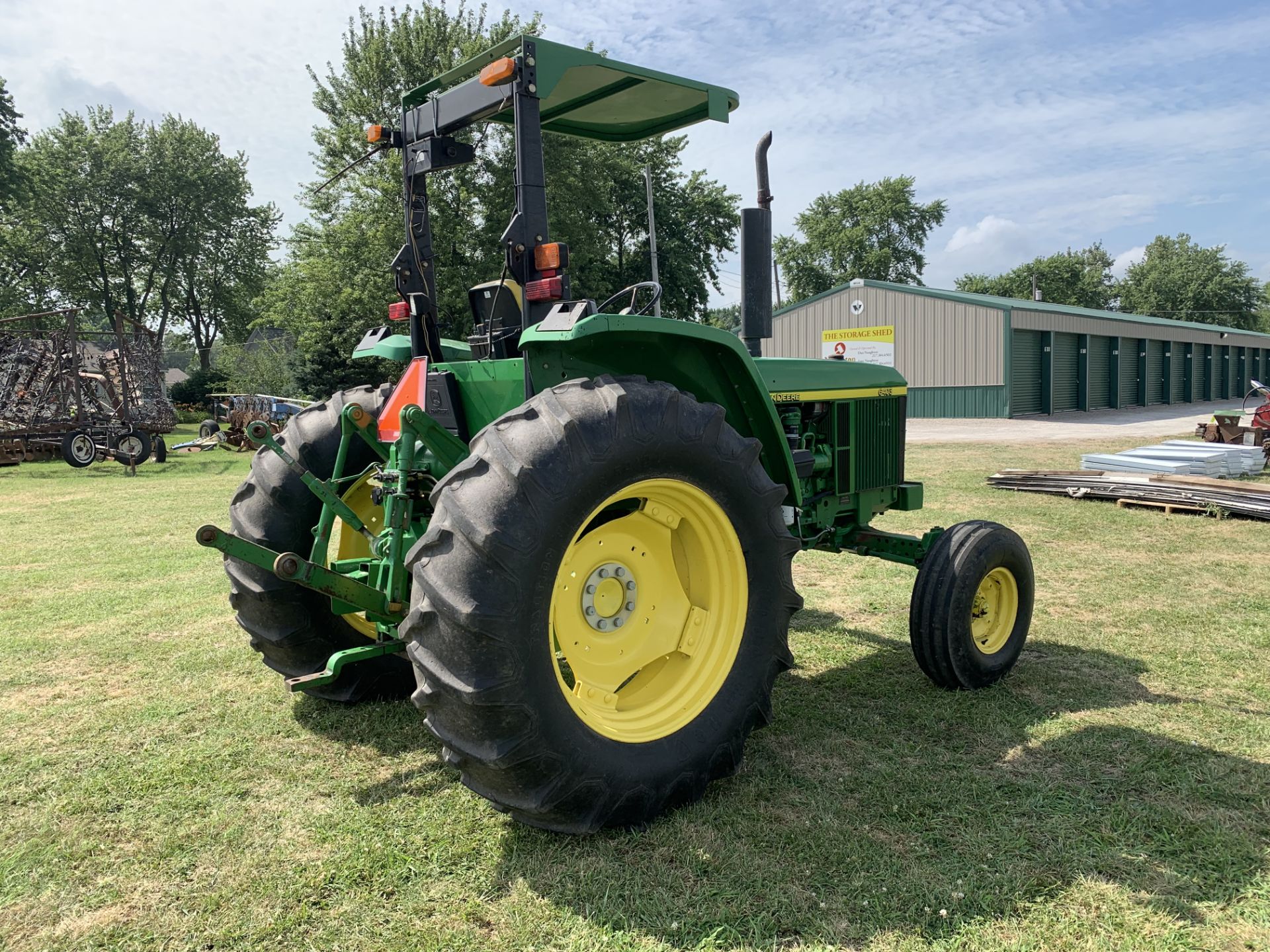 JD 6403 2WD Tractor, ROPS Canopy, 2 HYD. Remotes, 1982 Hrs. Serial # - Image 6 of 7