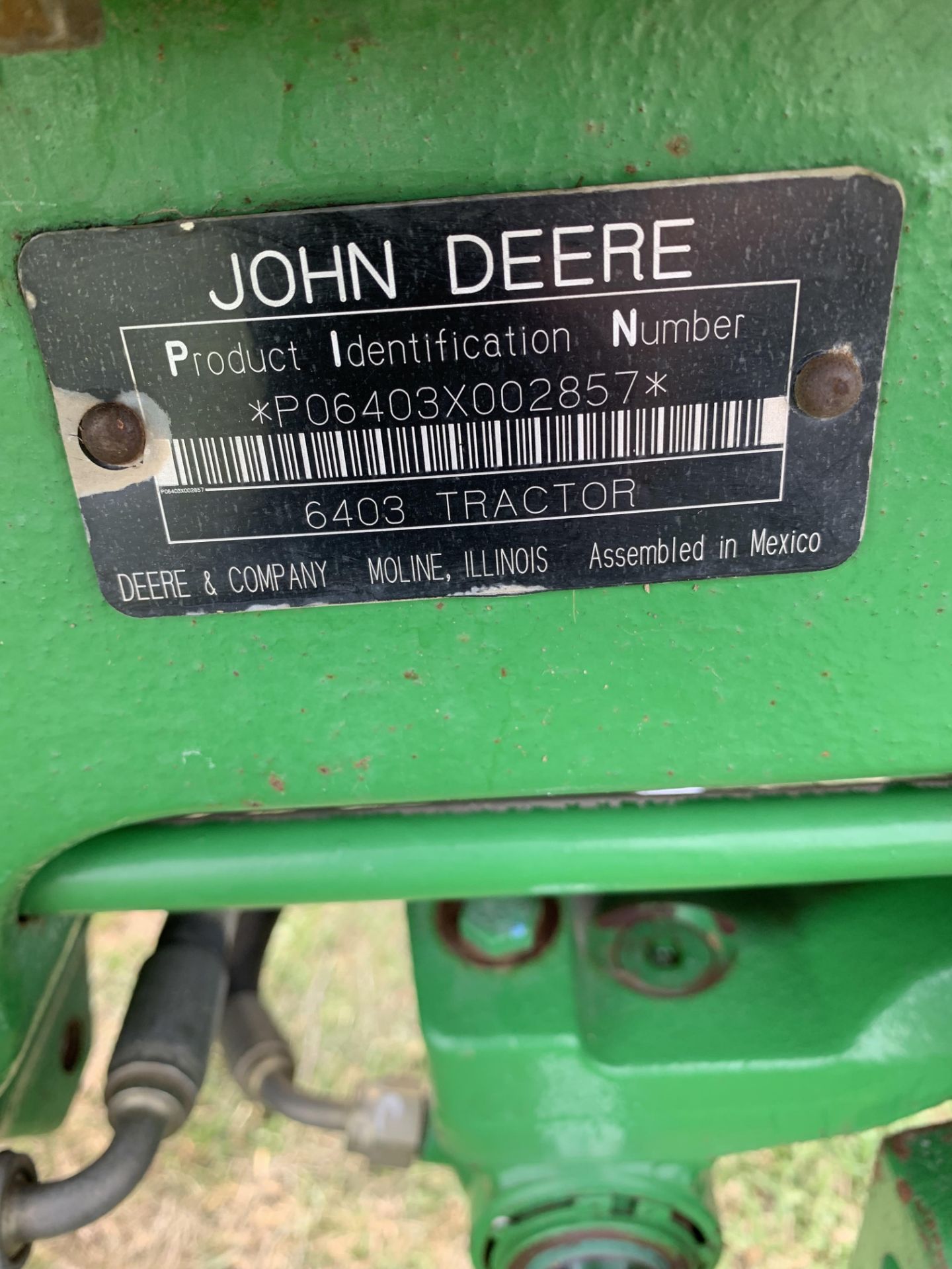 JD 6403 2WD Tractor, ROPS Canopy, 2 HYD. Remotes, 1982 Hrs. Serial # - Image 4 of 7