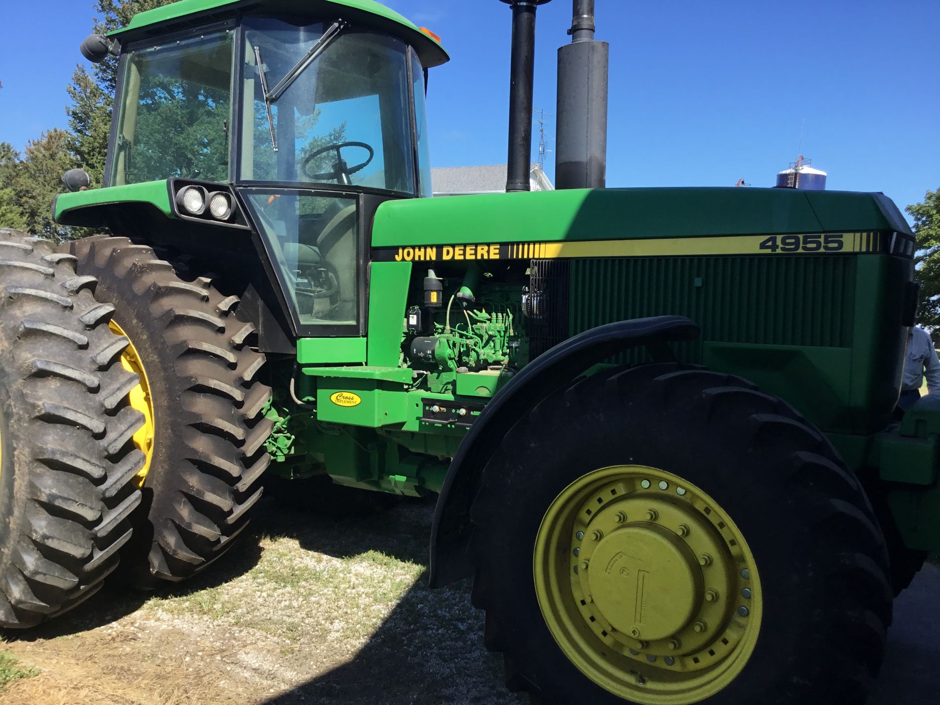 1990 JD 4955 MFWD, 15 Speed Power Shift, 3 Hyd. Remotes, 16 Front Weights, 500# Rear Weights, Hub - Image 16 of 20