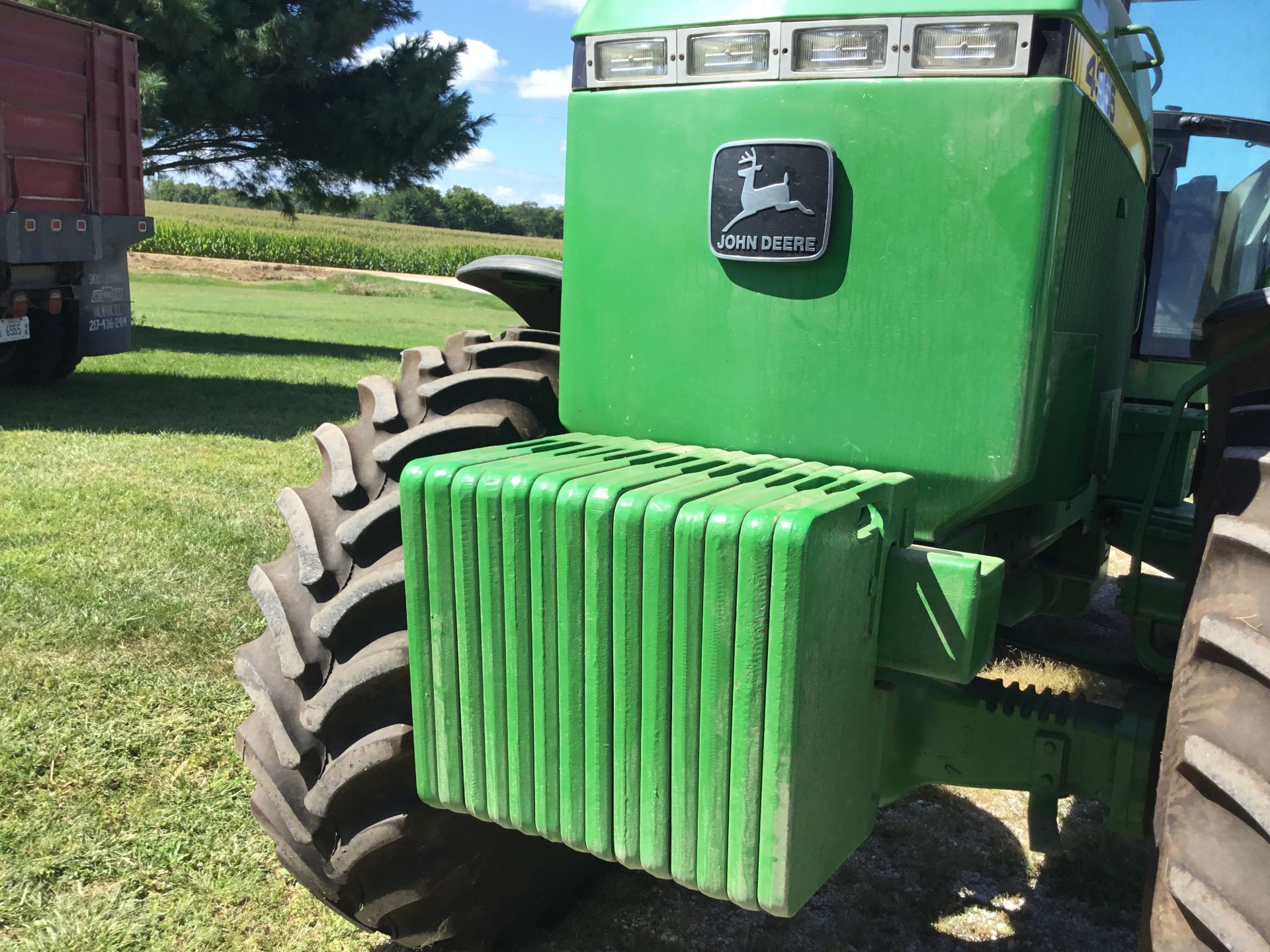 1990 JD 4955 MFWD, 15 Speed Power Shift, 3 Hyd. Remotes, 16 Front Weights, 500# Rear Weights, Hub - Image 2 of 20