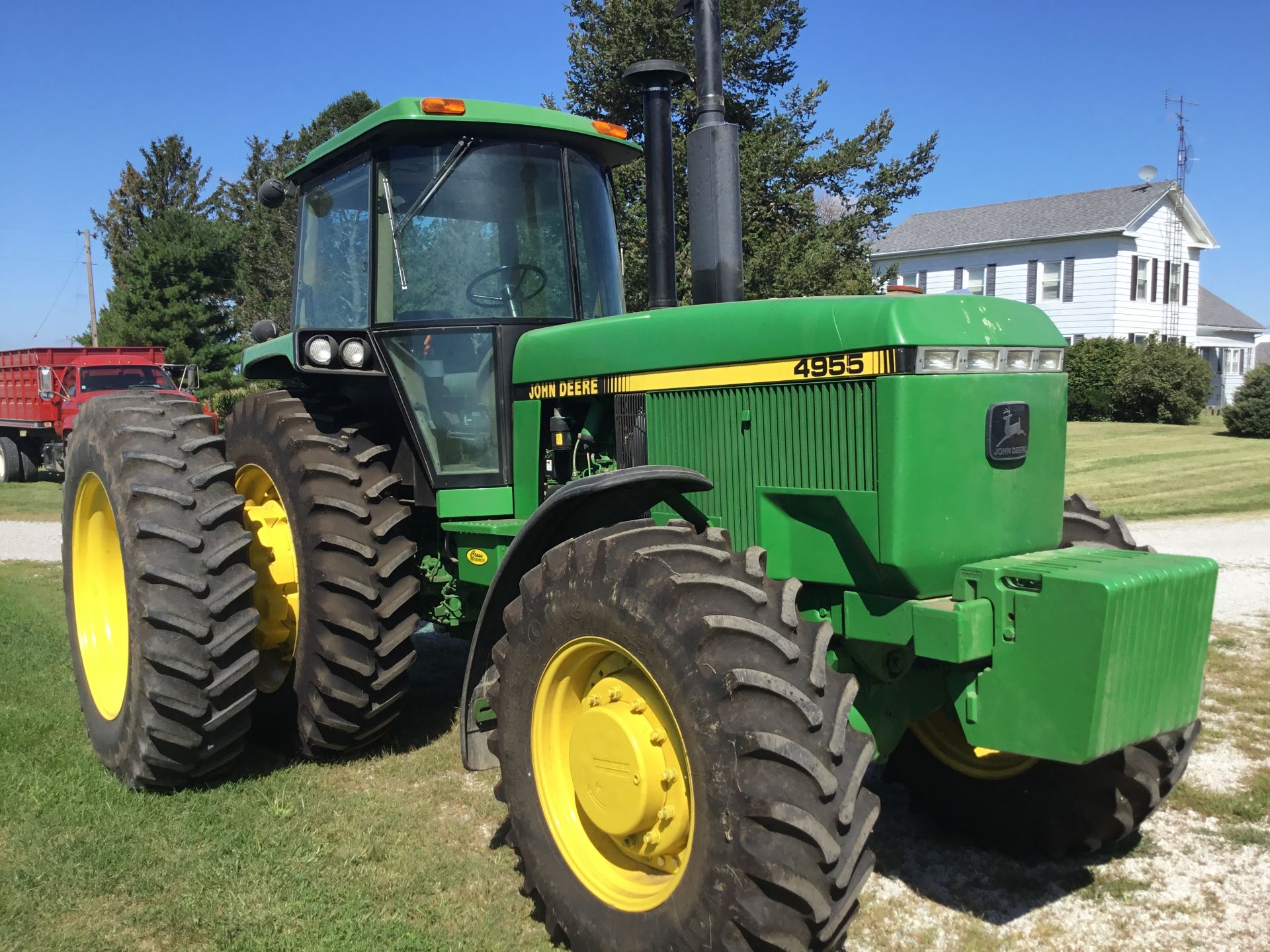 1990 JD 4955 MFWD, 15 Speed Power Shift, 3 Hyd. Remotes, 16 Front Weights, 500# Rear Weights, Hub - Image 4 of 20