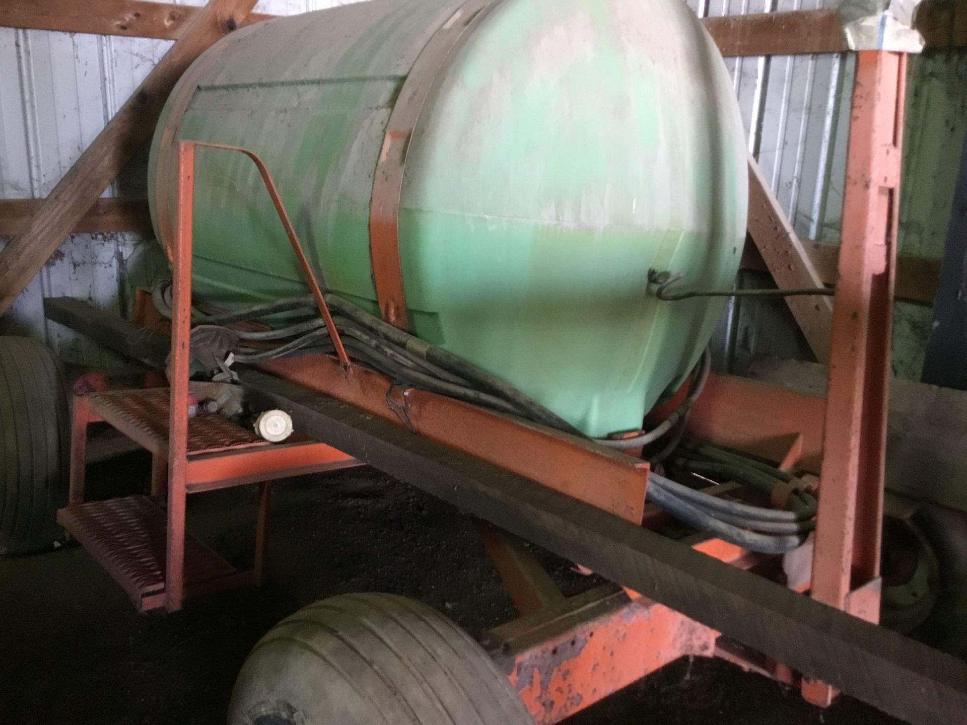 Seigler 500 Gal. Spray Tank on Gear W/Pump