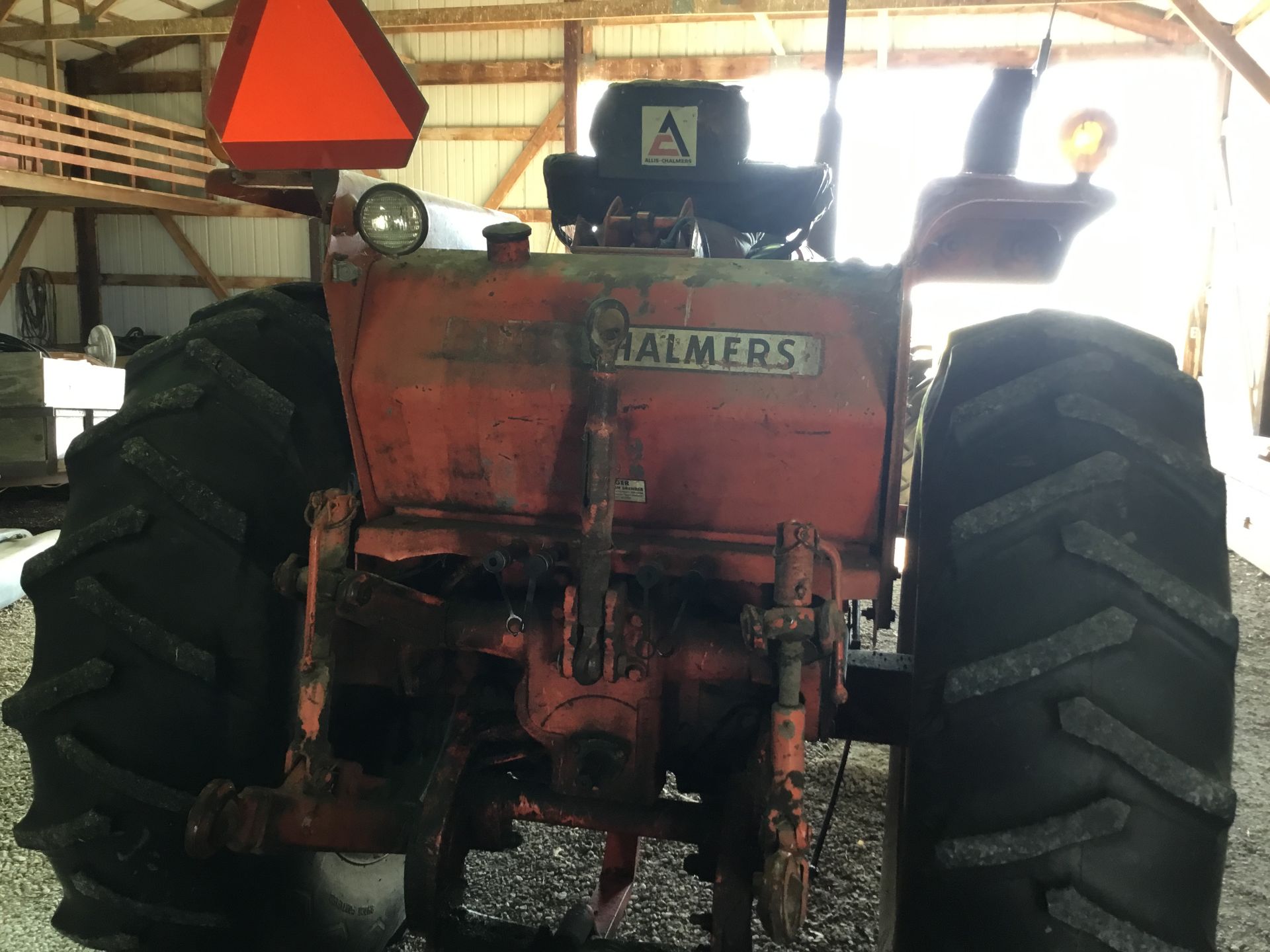 Allis Chalmers 190 XT Series 3, Gas, Wide Front, 3 Pt. Hitch, 16.9-34 Rear Tires, 7:50-16 Front - Image 3 of 9