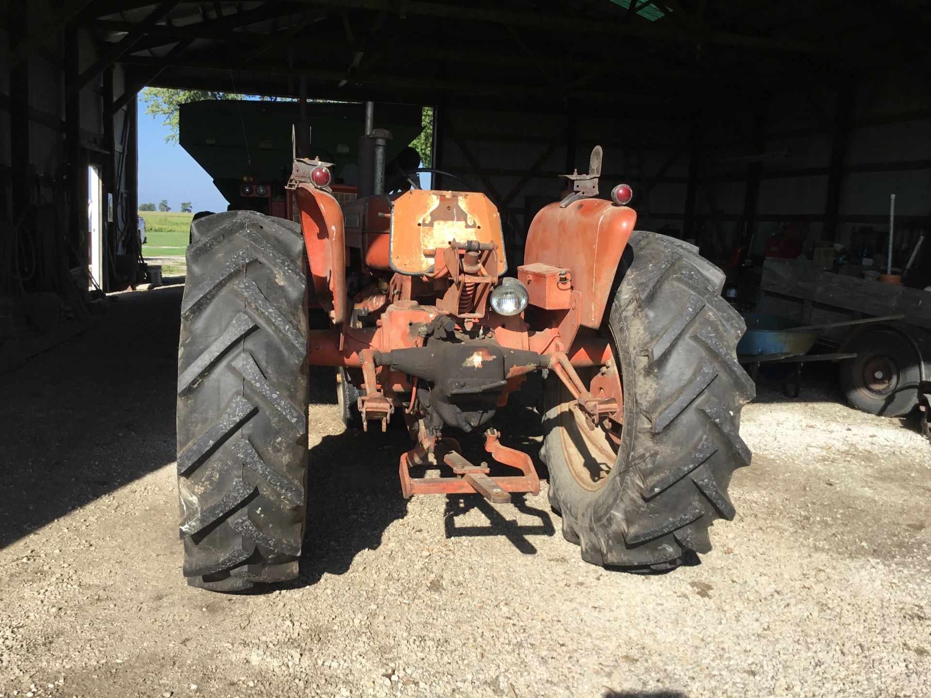 1959 Allis Chalmers D17, Gas, Narrow Front, 2 Pt. Hitch, 16.9-28 Rear Tires, 5900 Hrs., - Image 8 of 9