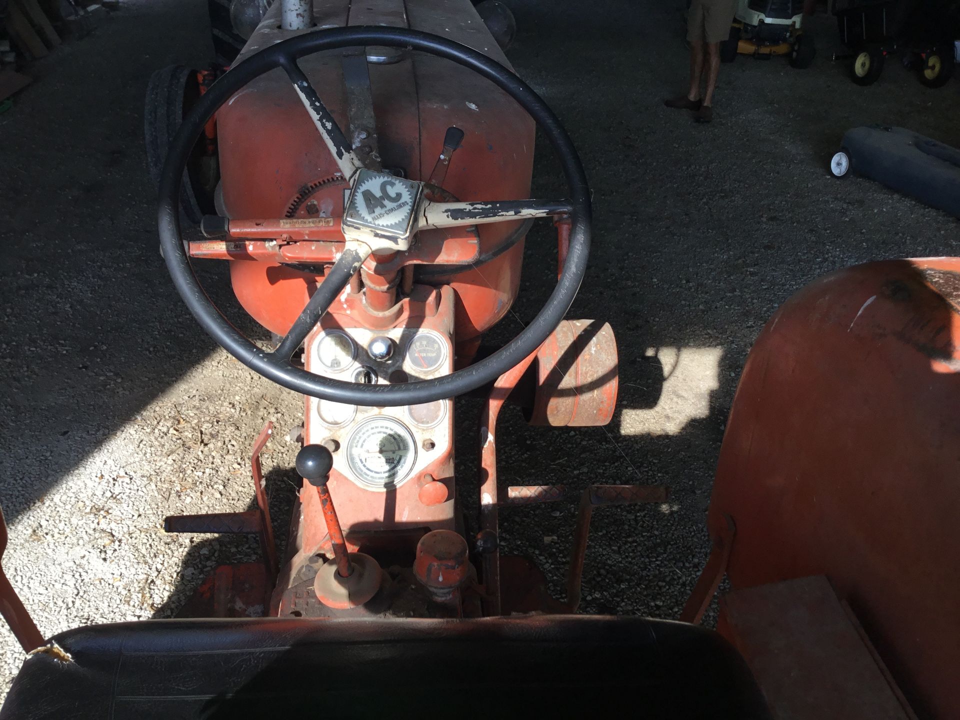 1959 Allis Chalmers D17, Gas, Narrow Front, 2 Pt. Hitch, 16.9-28 Rear Tires, 5900 Hrs., - Image 4 of 9