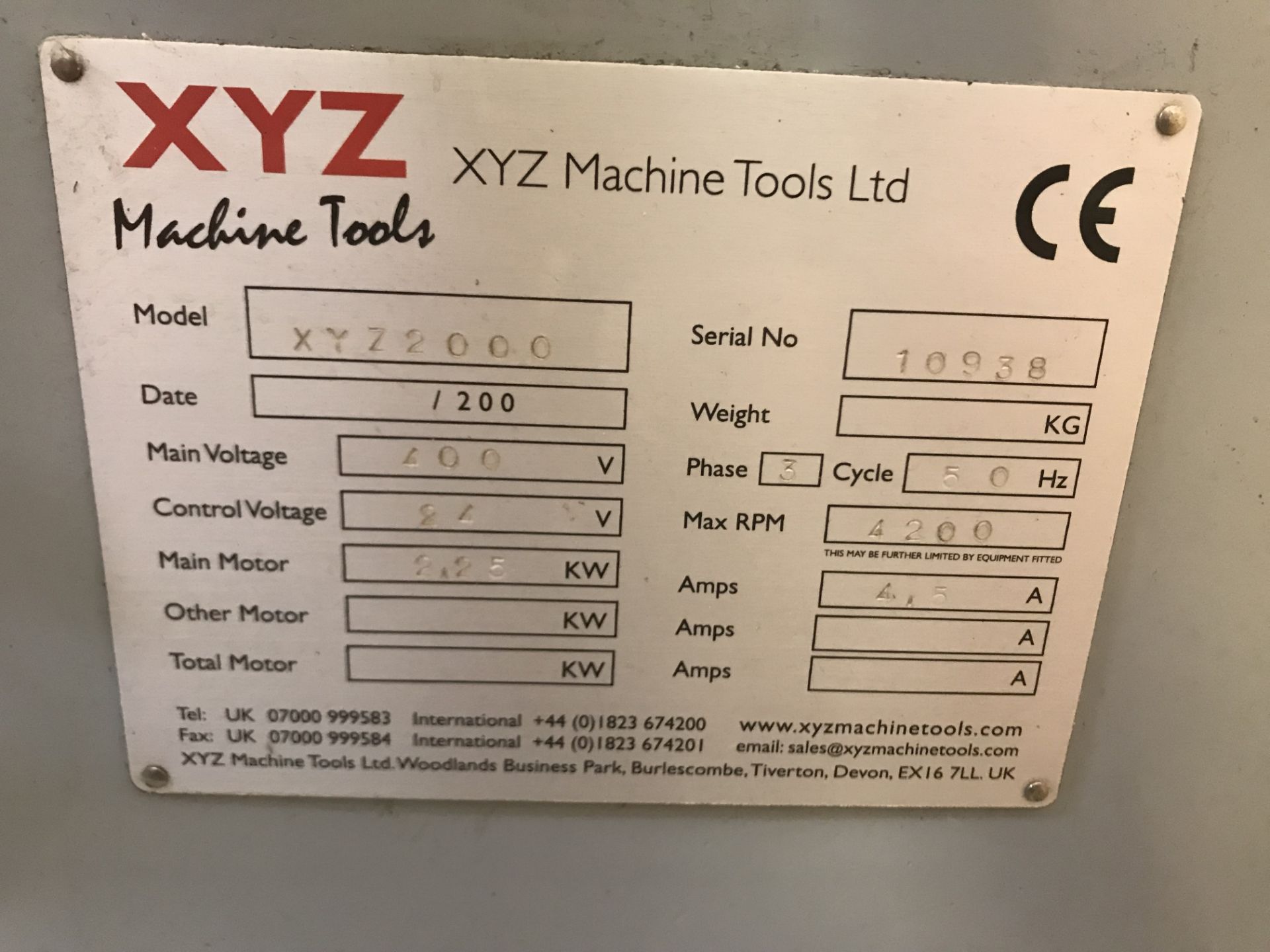 XYZ 2000 Machine Tools Milling Machine - Image 8 of 9