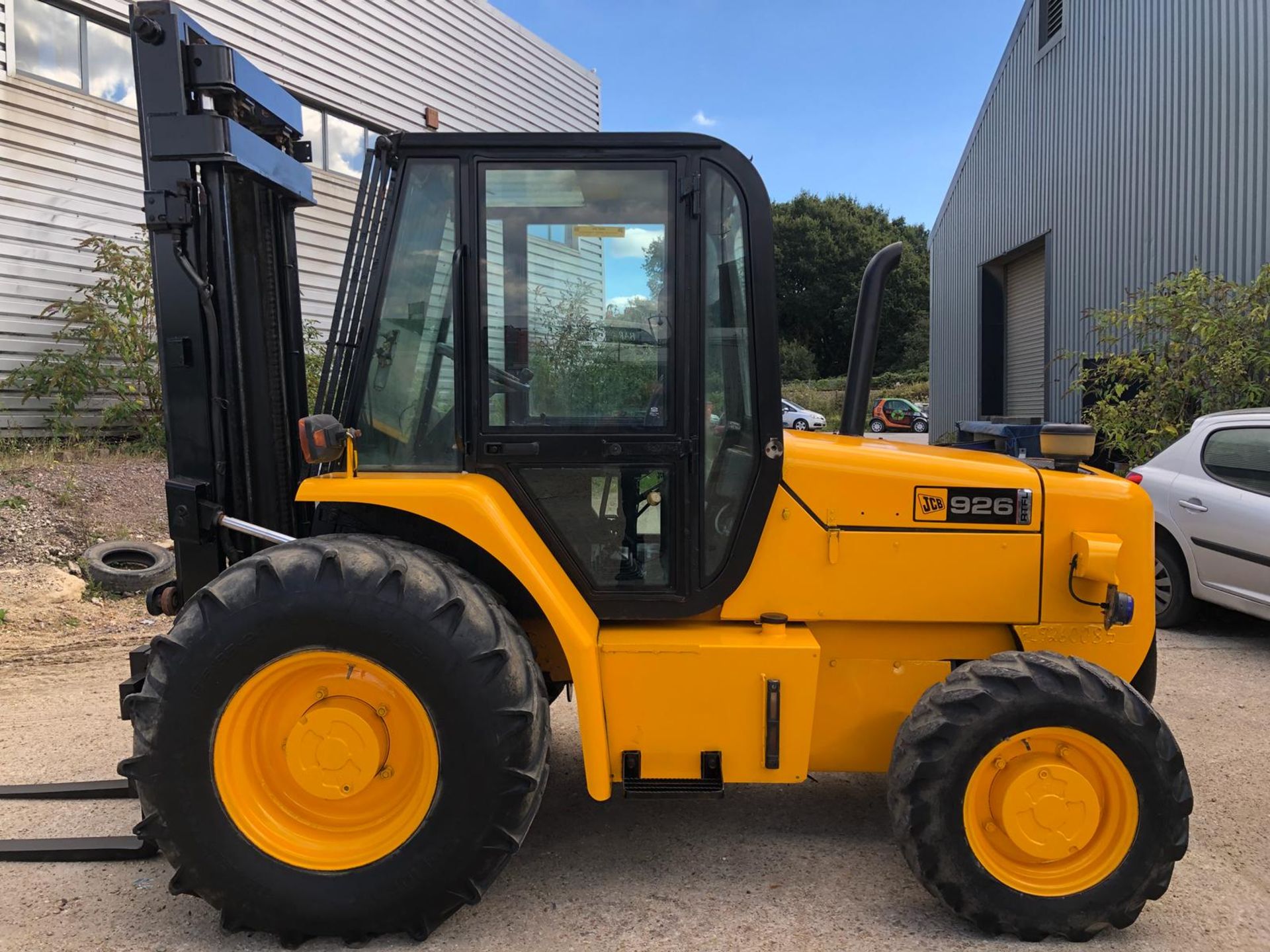 JCB 926 2.6 Tonne Rough Terrain Diesel Forklift