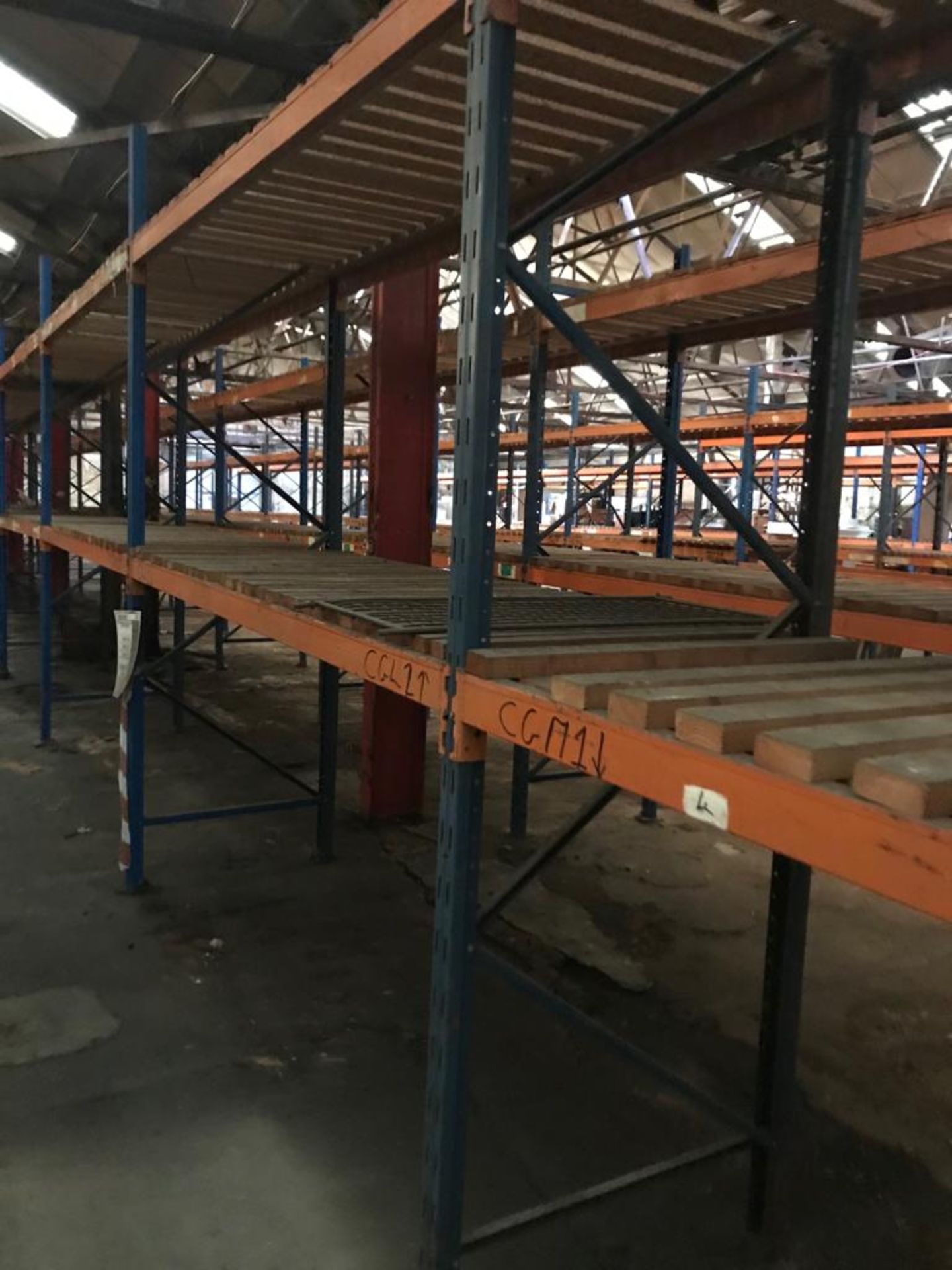 17 Bays of Warehouse Racking - Image 6 of 10