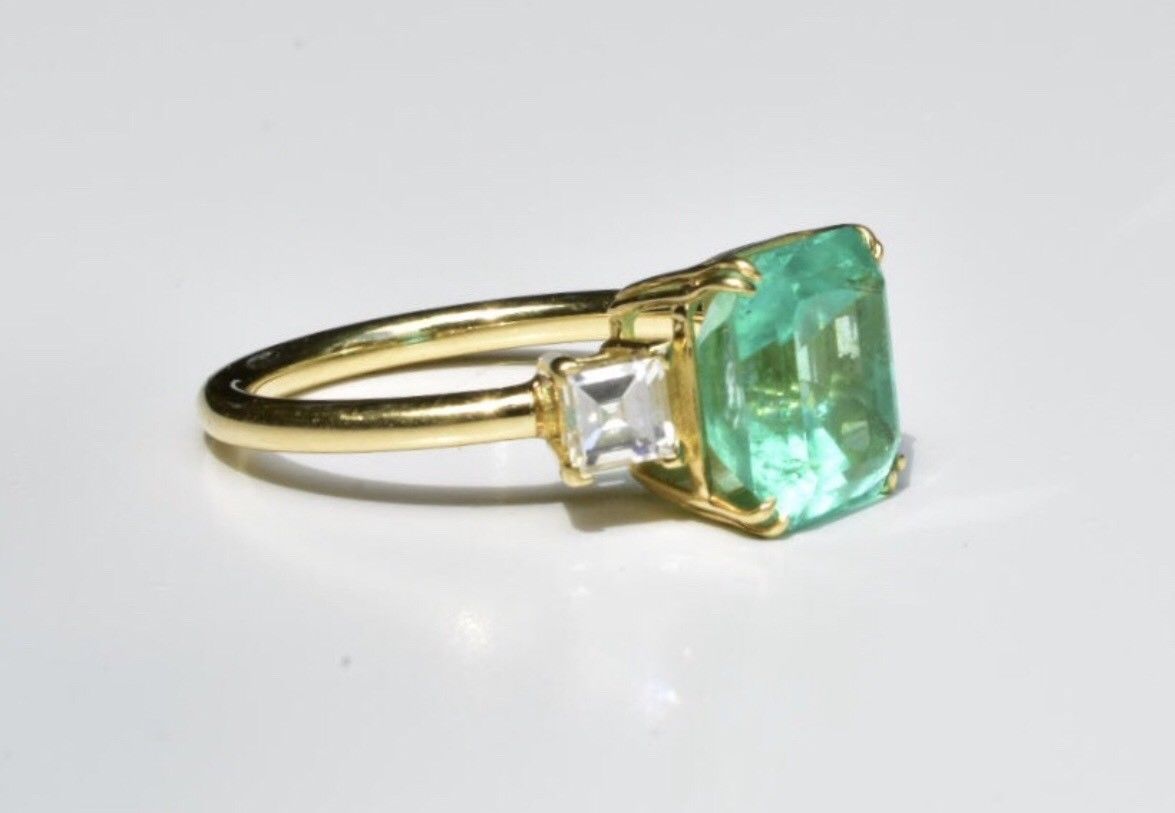 Emerald & Diamond Ring 18k - Image 6 of 12