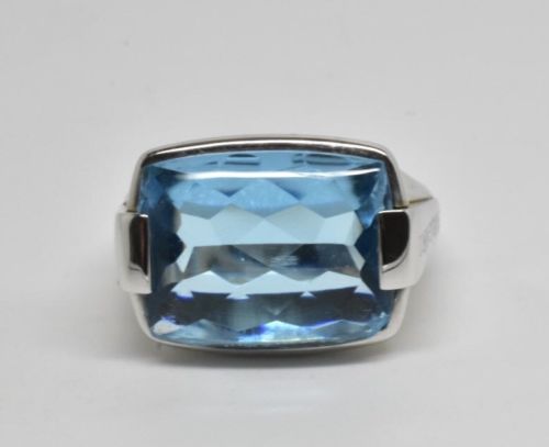 Bvlgari Topaz Ring 18k - Image 10 of 12