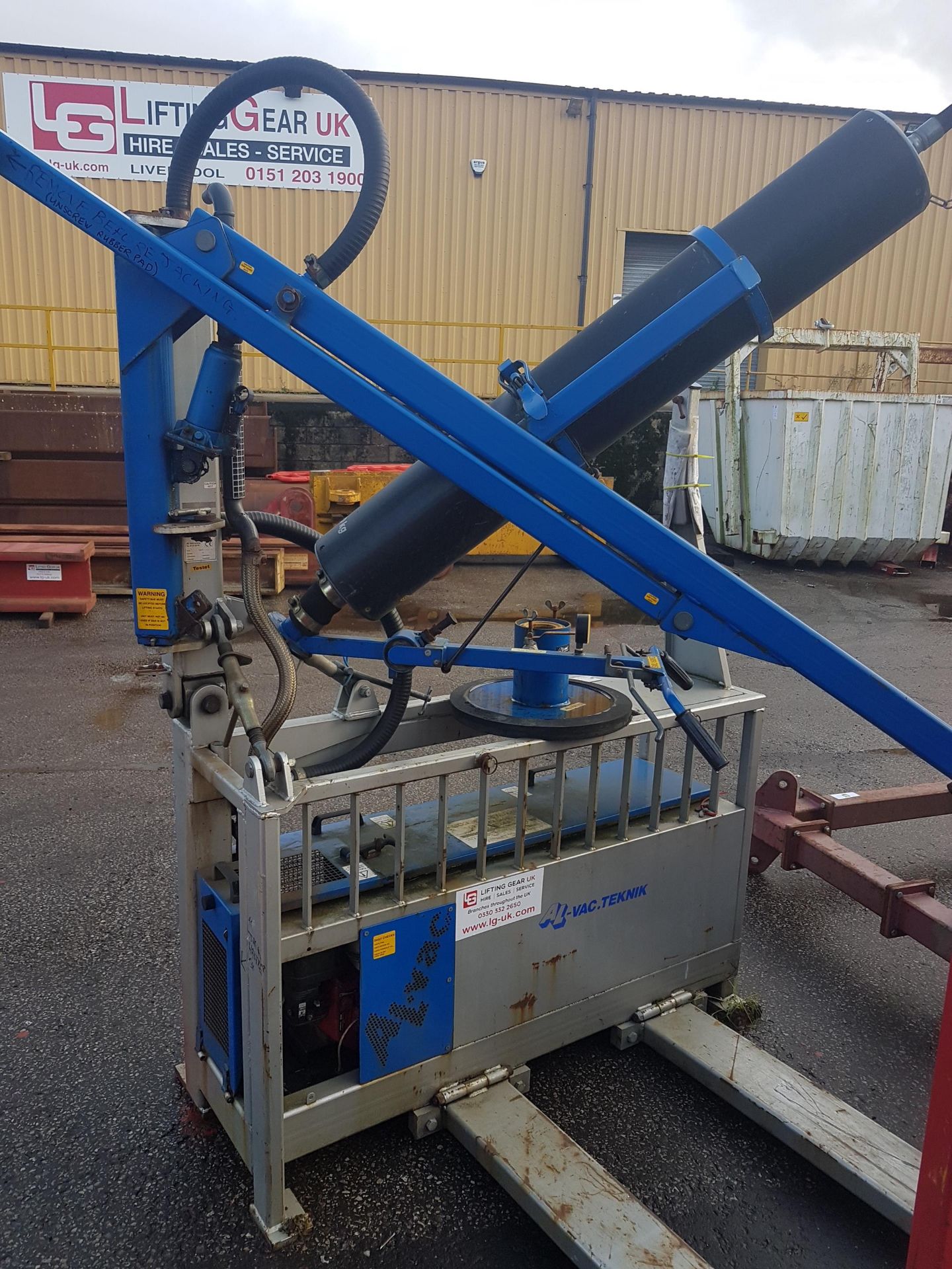 AL - Vac 1600/3500 Flex Fork Mounted Vacuum Lifter SWL 160KG 6M REACH - Image 3 of 3