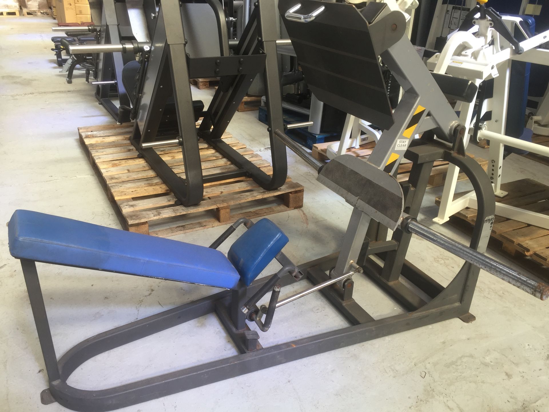 Plate Loaded Lever Leg Press