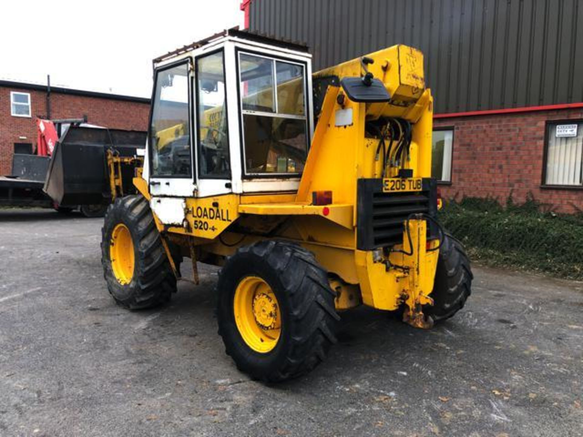 LOT WITHDRAWN | JCB 520.40 Farm SpecialL 4X4 Telehandler - Image 3 of 14