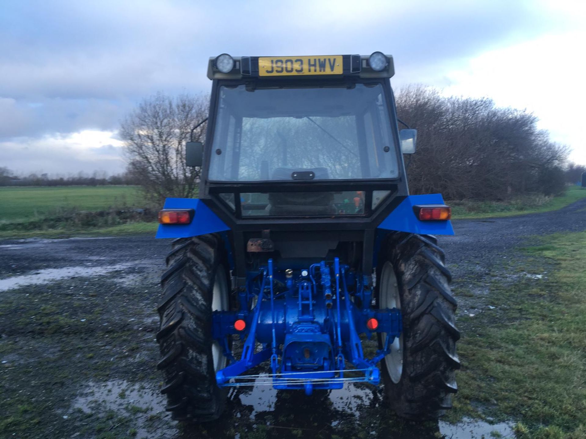 Ford 3930 Tractor - Image 6 of 10