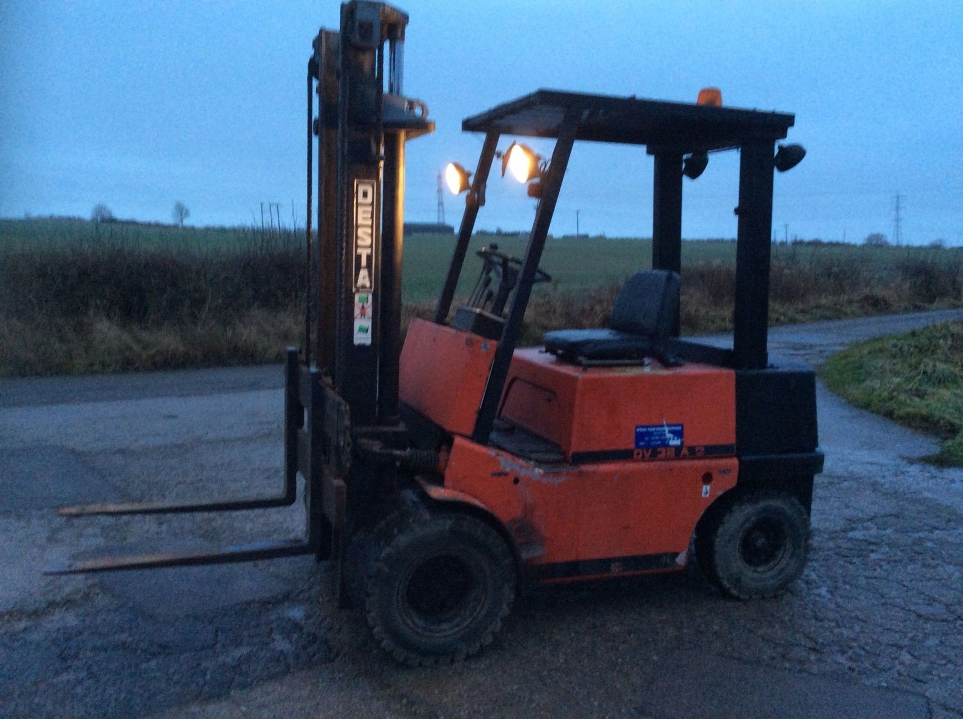 Desta DV 32 A Diesel Forklift Truck - Image 4 of 11