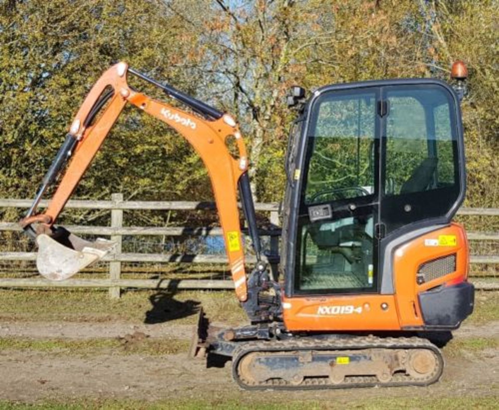 Kubota KX019-4 Mini Digger - Image 4 of 11