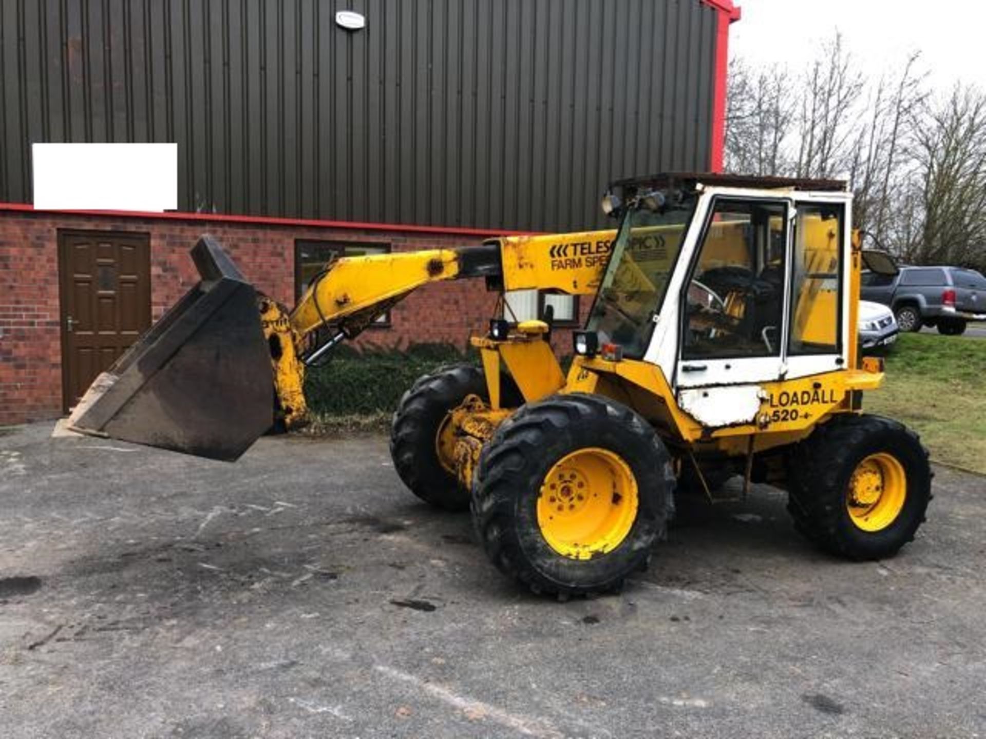 LOT WITHDRAWN | JCB 520.40 Farm SpecialL 4X4 Telehandler