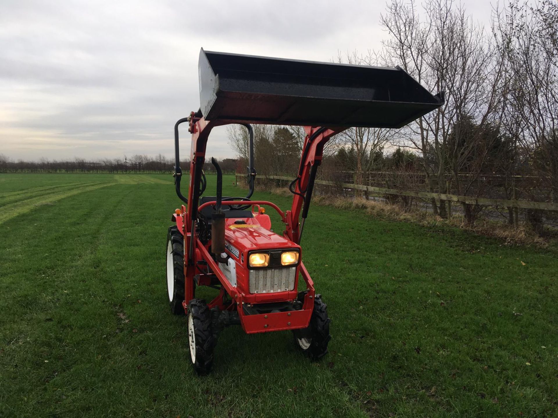 Yanmar Compact Tractor - Image 2 of 16