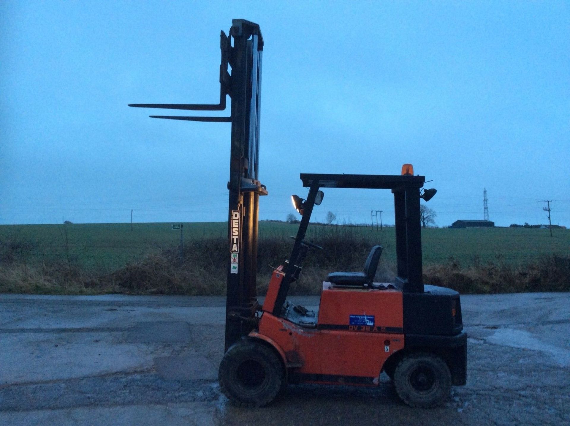 Desta DV 32 A Diesel Forklift Truck - Image 8 of 11