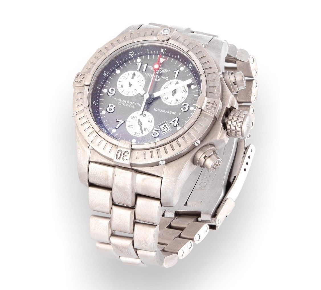 Breitling Chrono Avenger E73360 Titanium Quartz Watch - 2006 - Box & Papers - Image 3 of 5