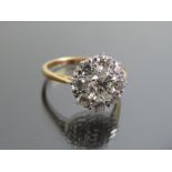 Withdrawn Lot Vintage 18ct Gold 2.2ct Diamond Daisy Ring 1.2ct Centre Stone